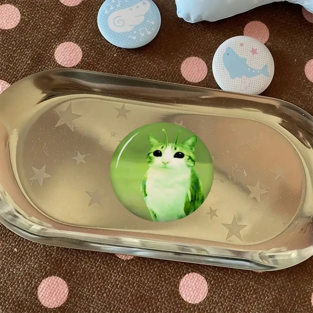 Meowl Pin